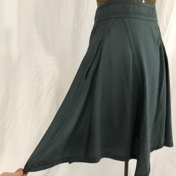 BCBGeneration Handkerchief Hem Skirt - Picture 6 of 8